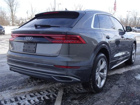 Used 2019 Audi Q8 Prestige w/ Luxury Package image 6