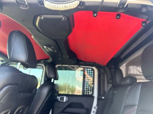 Used 2021 Jeep Gladiator Rubicon AWD/4WD image 35