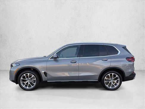 Used 2026 BMW X5 sDrive40i RWD image 9