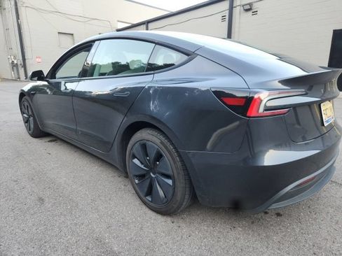Used 2025 Tesla Model 3 Long Range RWD image 5