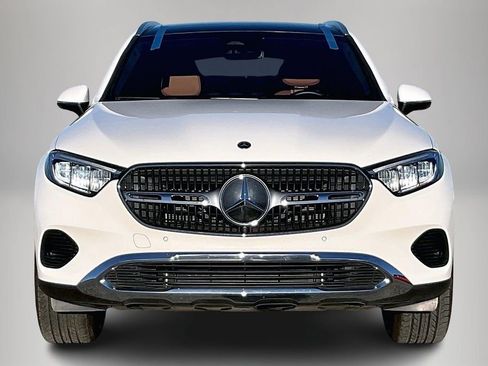 Used 2024 Mercedes-Benz GLC 300 GLC 300 image 3