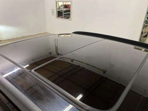 Used 2024 Audi Q4 e-tron Premium Plus w/ Premium Plus image 89