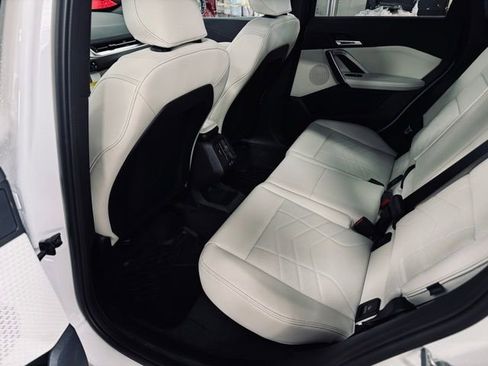 Used 2026 BMW X1 xDrive28i w/ Technology Package image 22