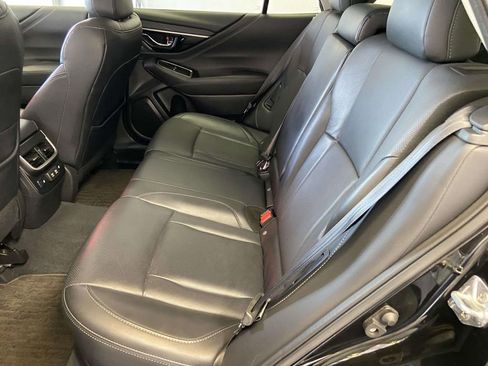 Used 2022 Subaru Outback Limited w/ Popular Package #2 image 16