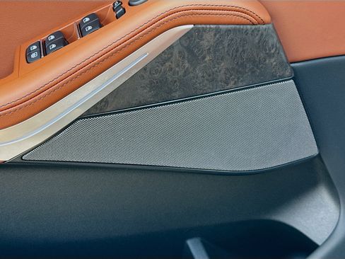 New 2026 BMW X7 xDrive40i w/ Executive Package image 25