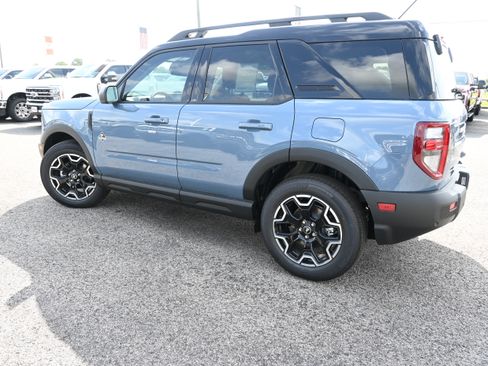 New 2026 Ford Bronco Sport Outer Banks AWD/4WD image 7