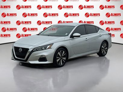 Used 2021 Nissan Altima 2.5 SV
