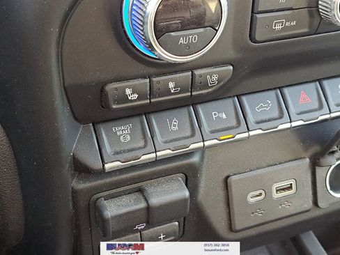 Used 2020 GMC Sierra 2500 Denali w/ Denali Ultimate Package image 20