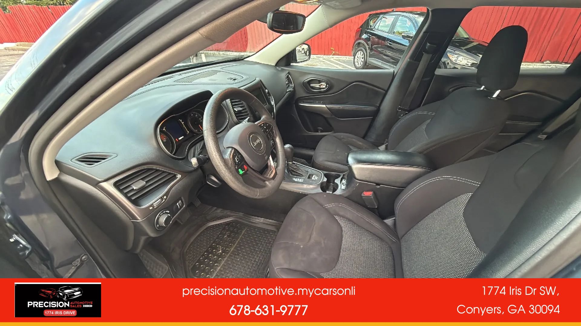 Used 2021 Jeep Cherokee Latitude FWD image 10