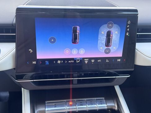 Used 2024 Lincoln Nautilus Black Label w/ Jet Appearance Package (87T) image 25