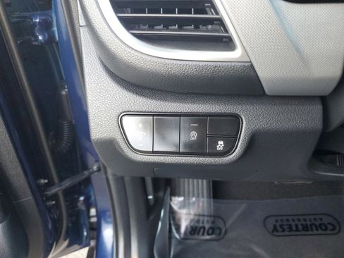 Certified 2026 Kia Seltos LX FWD image 27
