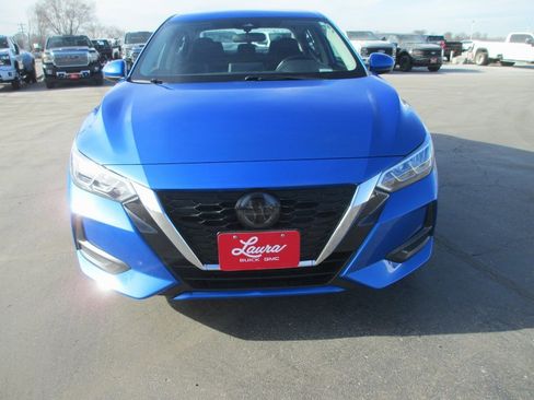 Used 2022 Nissan Sentra SV w/ Trunk Package image 10