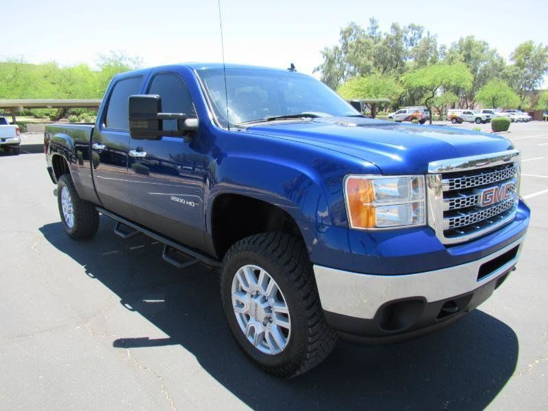 Used 2013 GMC Sierra 2500 SLE AWD/4WD image 4