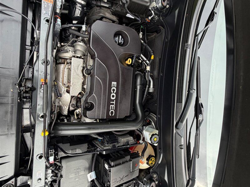 Used 2019 GMC Terrain SLE w/ Driver Convenience Package FWD image 30