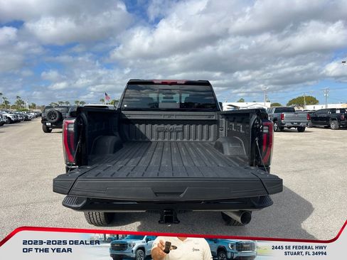 New 2026 GMC Sierra 2500 AT4 w/ AT4 Preferred Package image 16