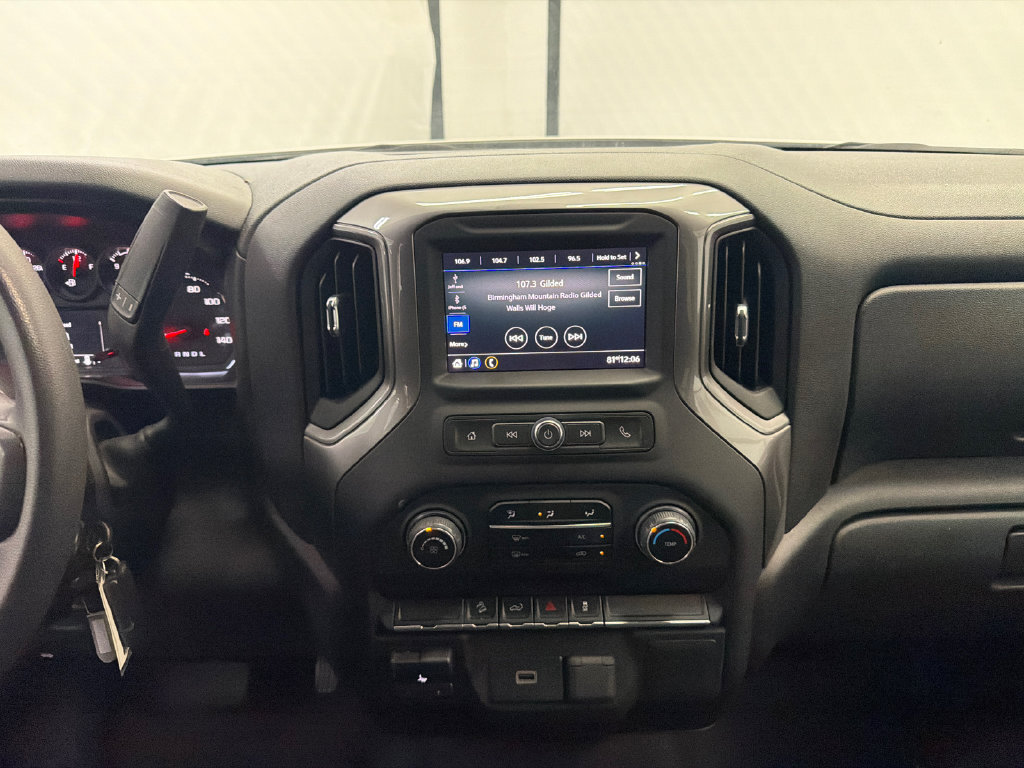 Used 2020 Chevrolet Silverado 1500 Custom Trail Boss w/ Custom Convenience Package AWD/4WD image 26