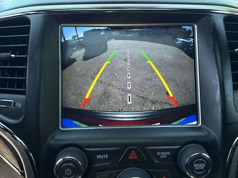 Used 2018 Jeep Grand Cherokee High Altitude AWD/4WD image 11