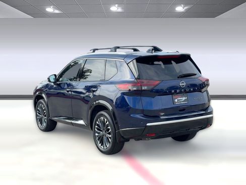 New 2026 Nissan Rogue Platinum w/ Platinum Premium Package image 3