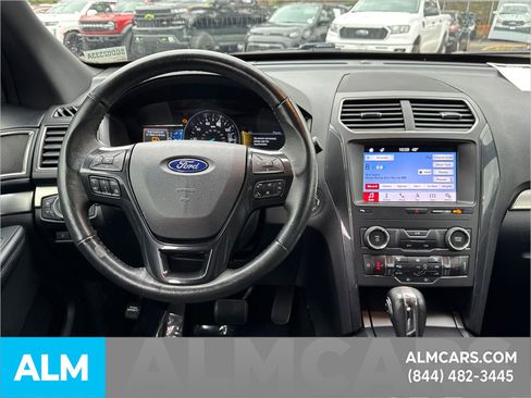 Used 2019 Ford Explorer XLT w/ Equipment Group 202A image 31