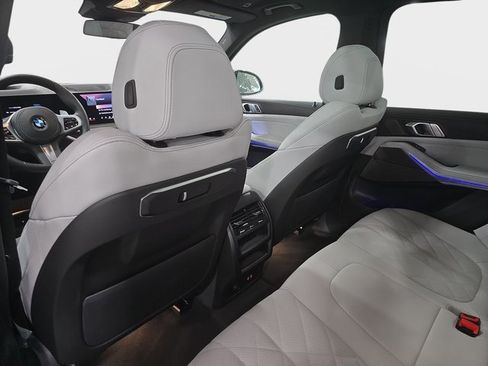 Certified 2026 BMW X5 xDrive40i w/ M Sport Package image 13