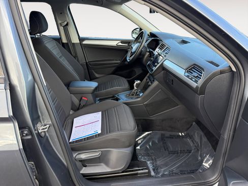 Certified 2023 Volkswagen Tiguan S image 19