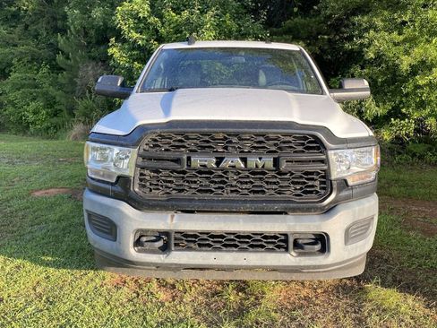 Used 2022 RAM 2500 Tradesman RWD image 2