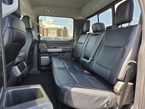 Used 2024 Ford F250 Lariat w/ Lariat Ultimate Package AWD/4WD image 12