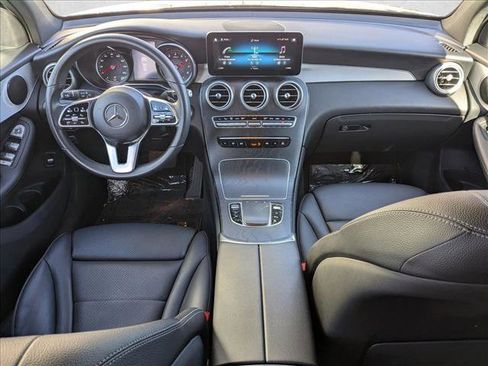 Used 2021 Mercedes-Benz GLC 300 image 17