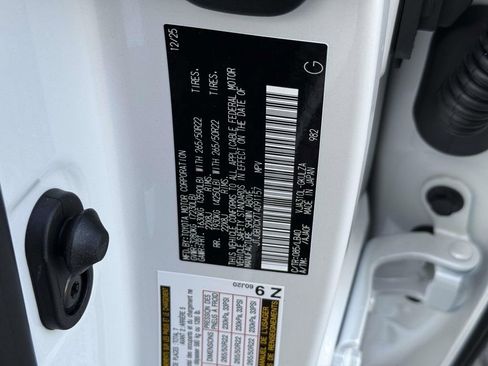 New 2026 Lexus LX 600 4WD w/ Luxury Package image 20