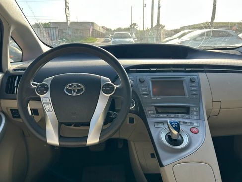 Used 2012 Toyota Prius Three w/ Solar Roof Pkg FWD image 20