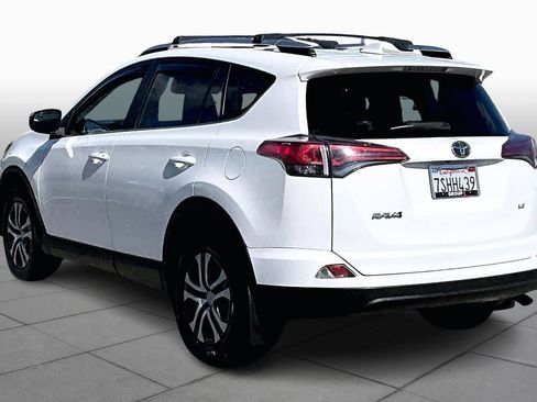 Certified 2016 Toyota RAV4 LE image 11