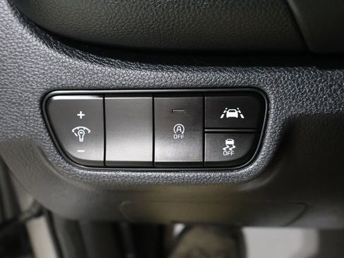 Used 2021 Kia Seltos SX image 32