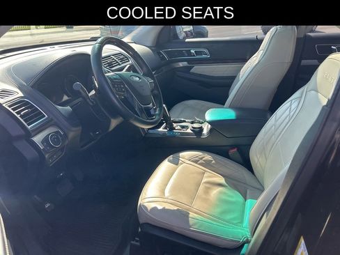 Used 2016 Ford Explorer Platinum AWD/4WD image 9