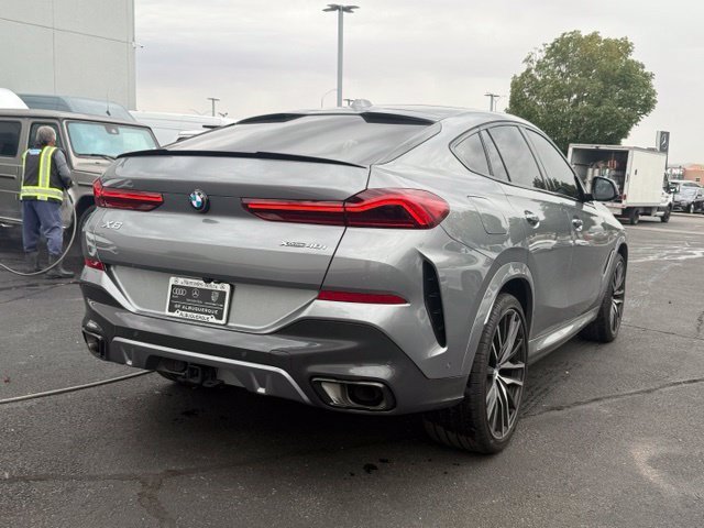 Used 2026 BMW X6 xDrive40i w/ Climate Comfort Package AWD/4WD image 7