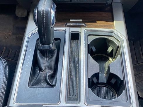 Used 2017 Ford F150 Lariat w/ Equipment Group 502A Luxury AWD/4WD image 19