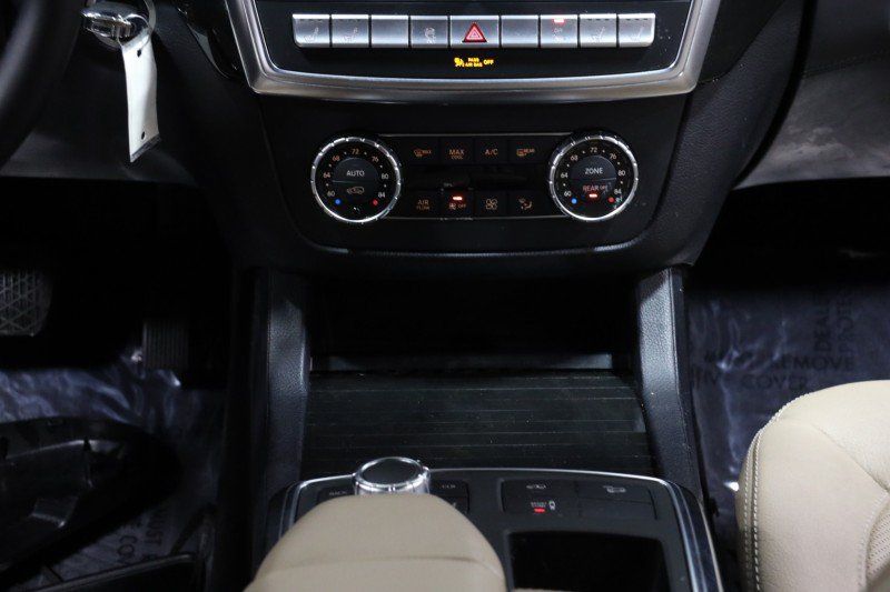 Used 2015 Mercedes-Benz GL 550 4MATIC image 55
