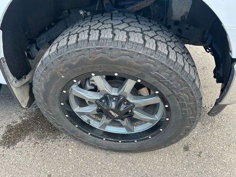 Used 2022 Ford F150 Lariat w/ Equipment Group 502A High AWD/4WD image 9