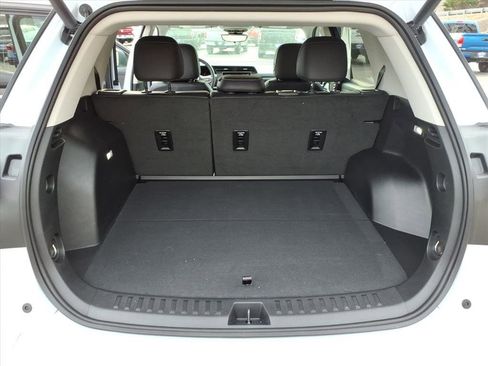 Used 2026 GMC Terrain Denali image 19