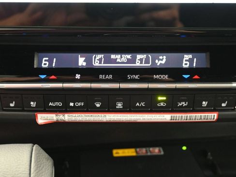 Certified 2026 Toyota Sienna Platinum AWD/4WD image 24