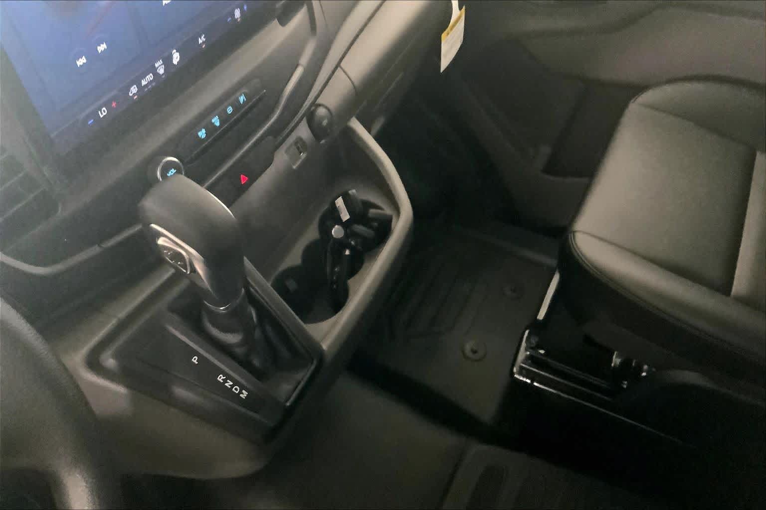 New 2026 Ford Transit 150 Low Roof w/ Load Area Protection Package RWD image 8