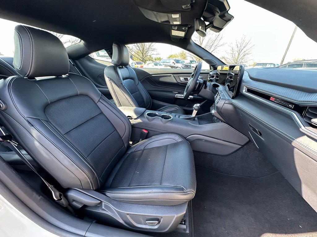 New 2025 Ford Mustang GT Premium w/ 60th Anniversary Package RWD image 22
