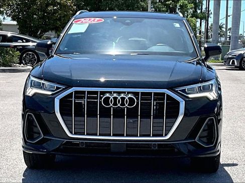 Certified 2025 Audi Q3 2.0T Premium Plus w/ Premium Plus Package AWD/4WD image 10