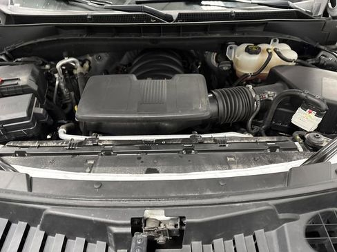 Used 2024 GMC Yukon XL SLE image 38