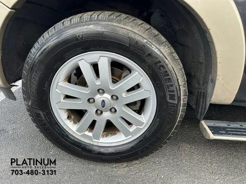 Used 2007 Ford Explorer Eddie Bauer RWD image 19