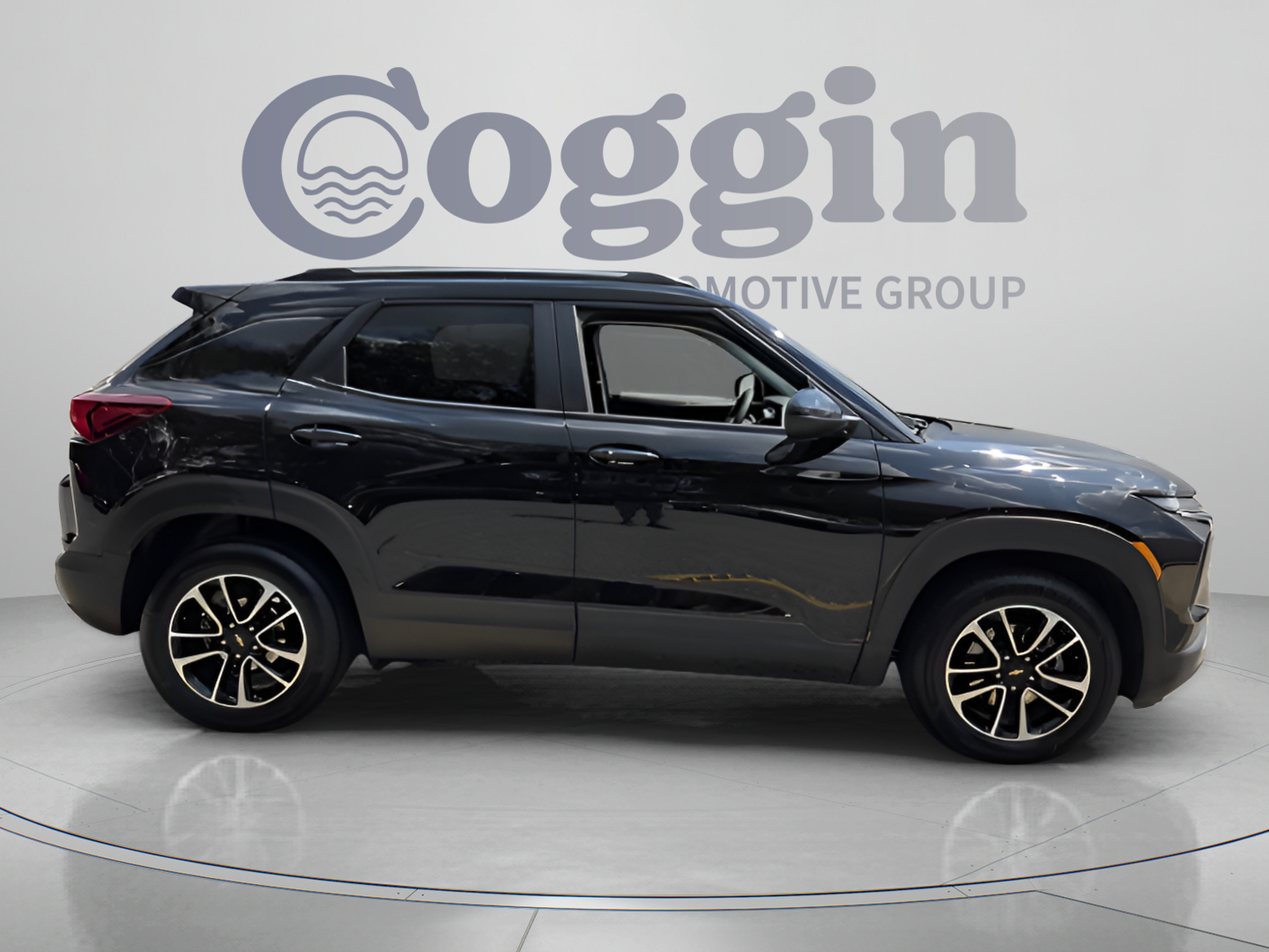 Used 2025 Chevrolet TrailBlazer LT FWD image 6