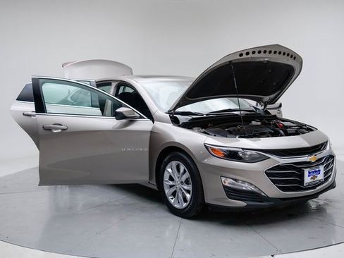 Used 2023 Chevrolet Malibu LT image 15