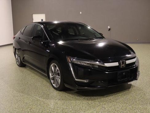 Used 2018 Honda Clarity Touring image 1