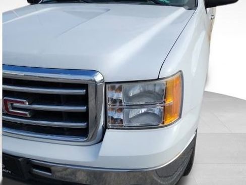 Used 2013 GMC Sierra 1500 SLE w/ Power Tech Package image 3