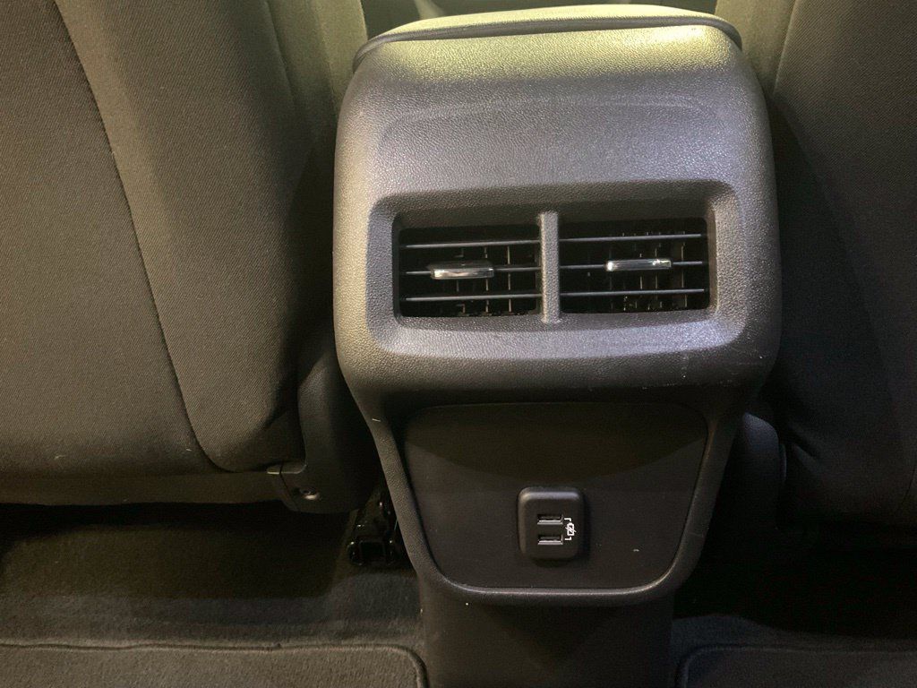 Used 2024 Chevrolet Equinox LT AWD/4WD image 36