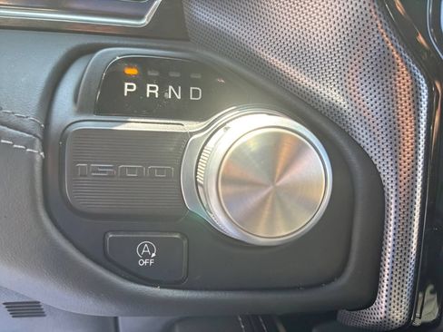 Used 2020 RAM 1500 Limited RWD image 34